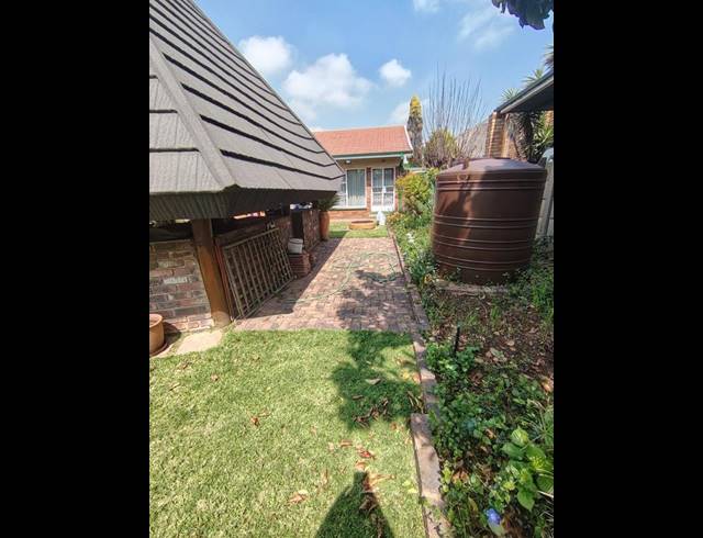 3 BEDROOM HOUSE FOR SALE IN VAALPARK